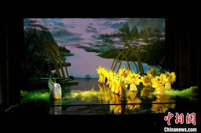 年前美发已火爆 你安排上了吗？