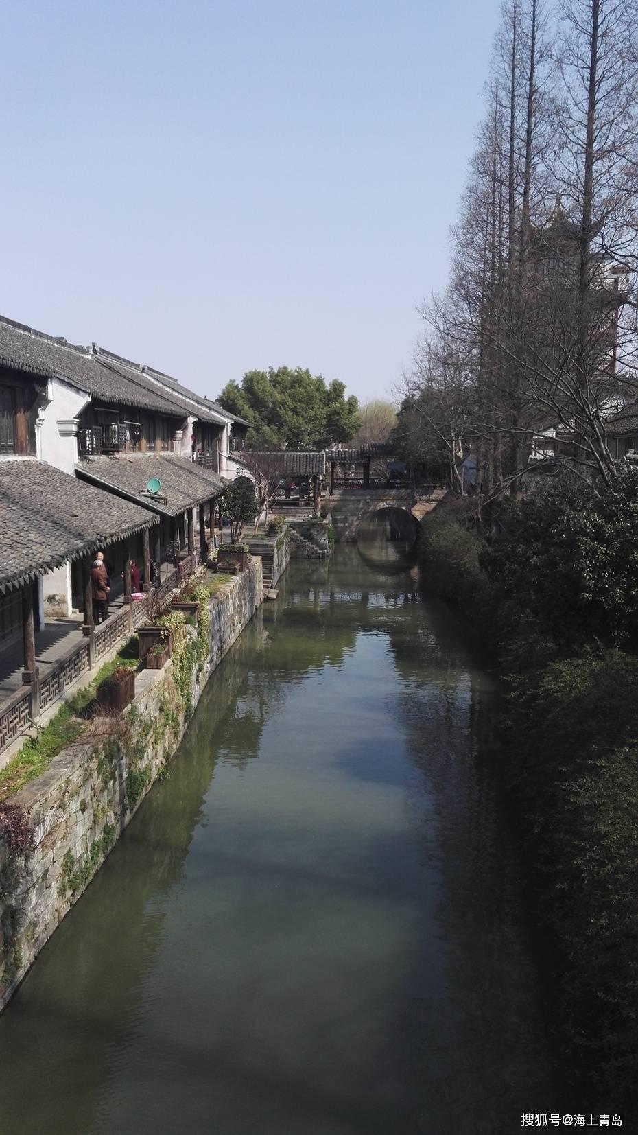 2400万粉丝博主“南翔不爱吃饭”,来驻马店推介有2700年历史的棠溪宝剑